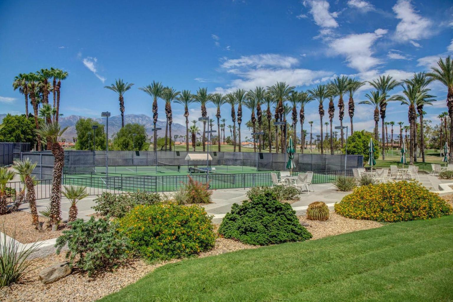 Idyll In The Desert - Immaculate Palm Desert Getaway Екстер'єр фото